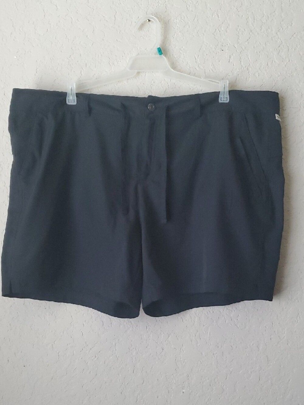 Magellan Outdoors Black Hiking Shorts Women's Plus Size 2X Drawstring Cargo